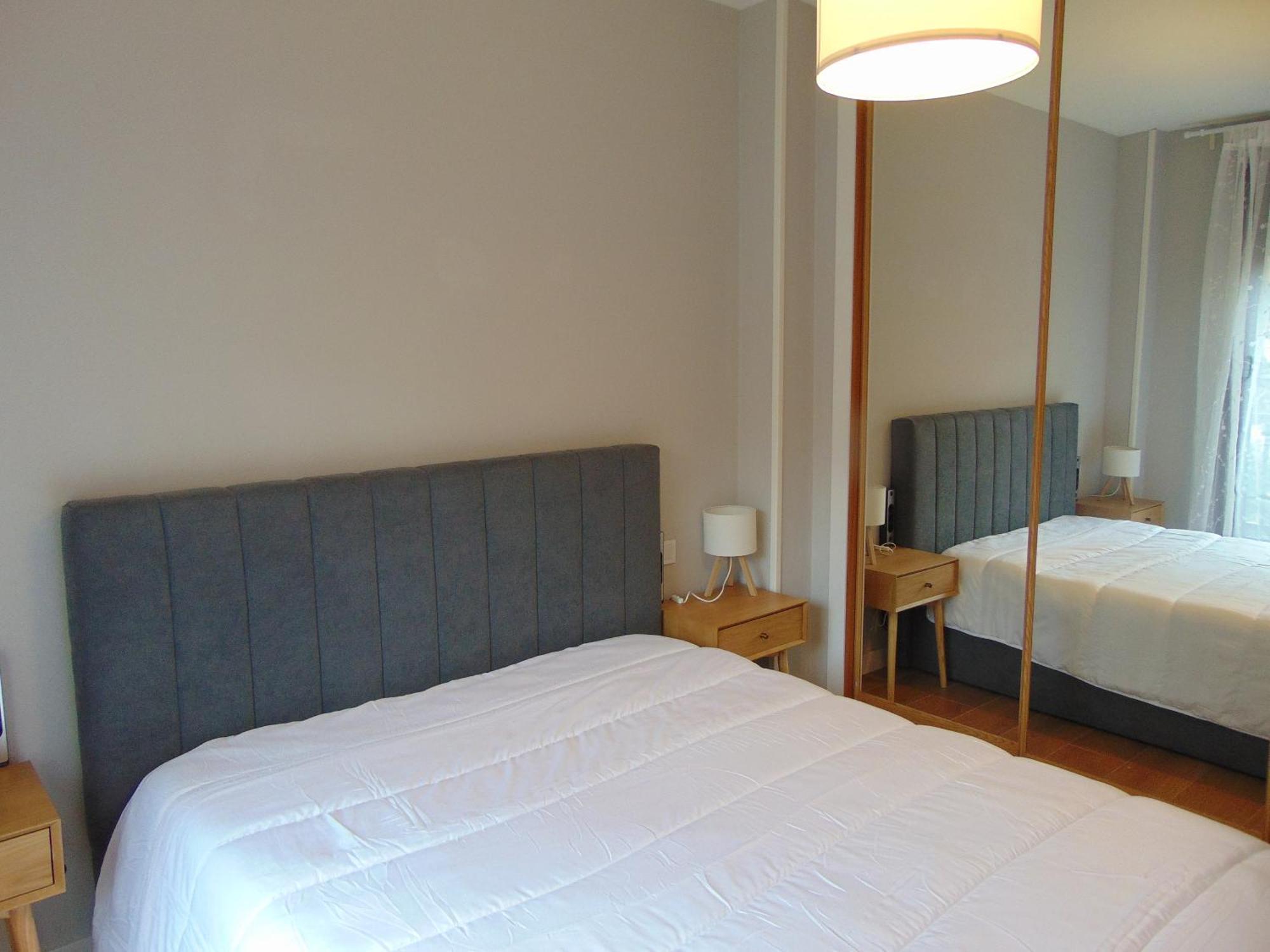 Airport Plenilunio Beige Madri
