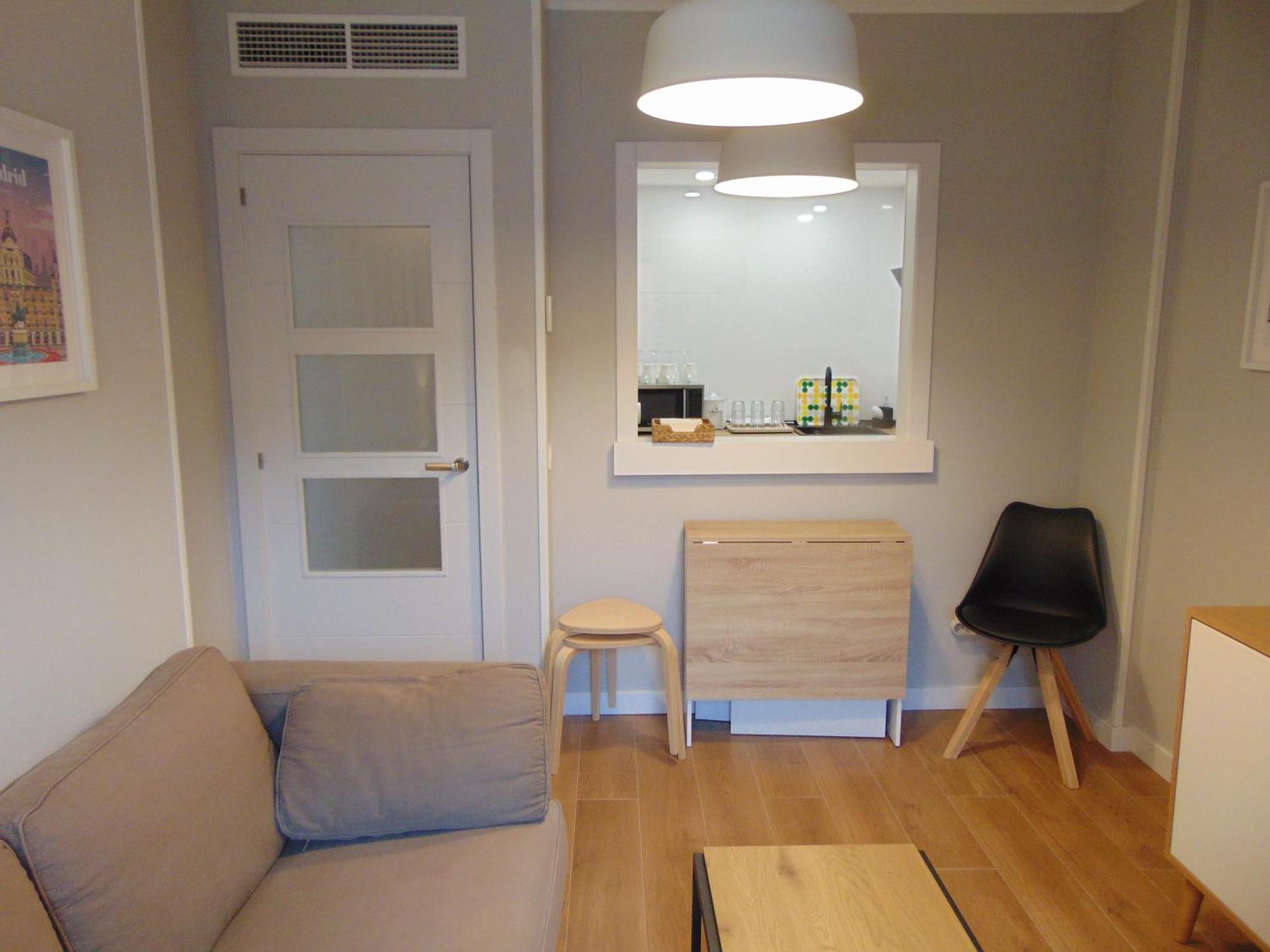 Airport Plenilunio Beige Madri